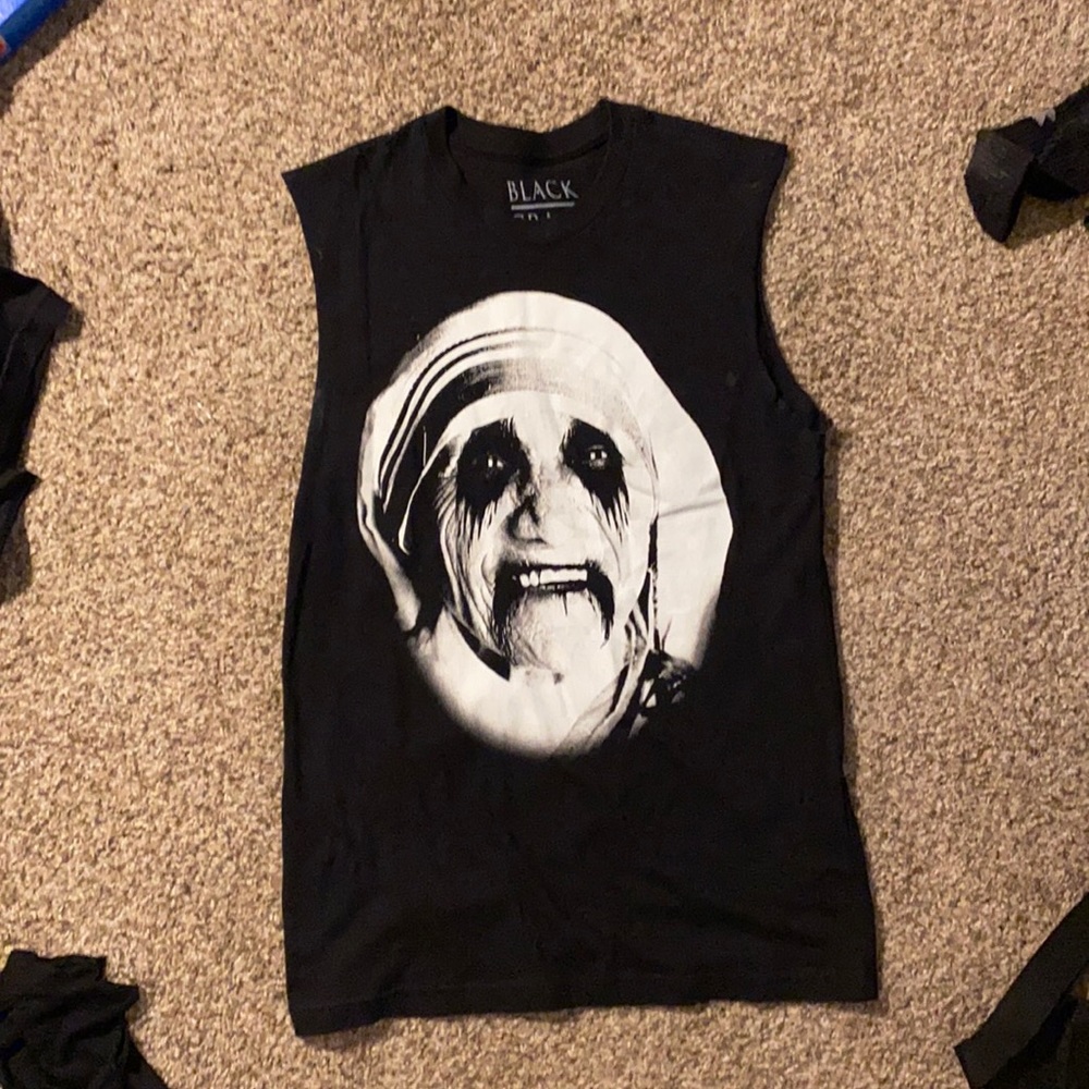 Blackcraft cult Men’s xs tshirt with sleeves cut off